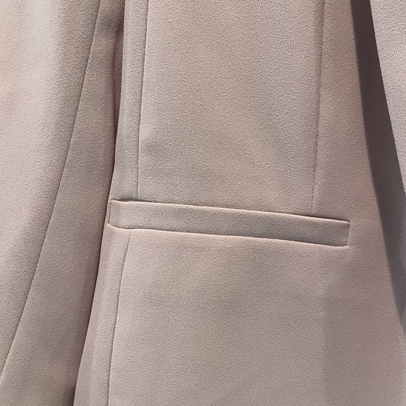 H&M pink blazer - Picture 3 of 4